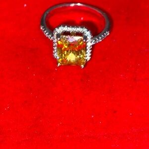 Elegant Yellow Gemstone Silver Ring